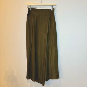 Carly Jean Los Angeles (CJLA) Bethany Pants - Deep Olive - sz. M